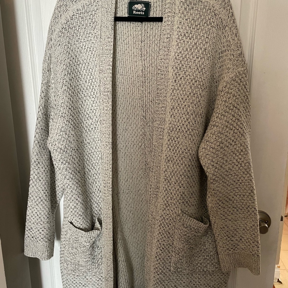 Roots Gray Knit Sweater